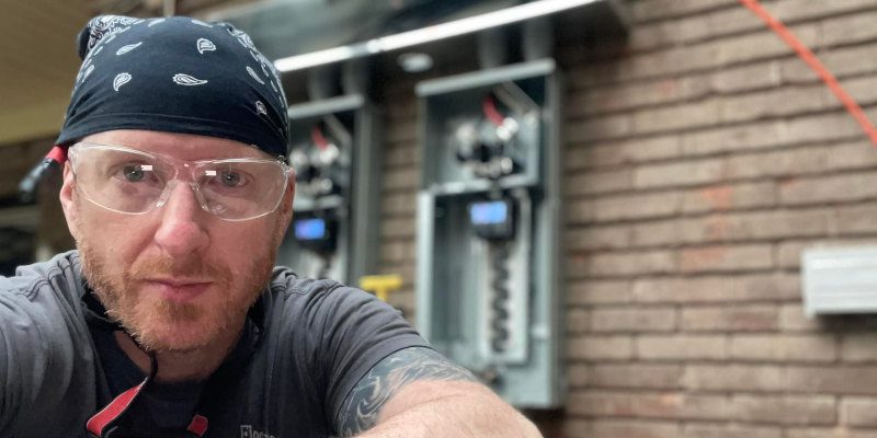 Licensed Electrician in Matthews, North Carolina